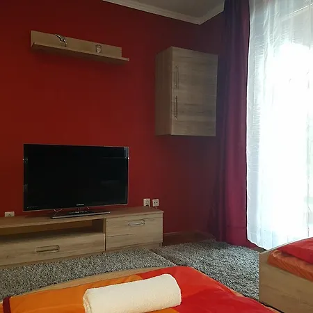 Villa Alfredo Delux Nyiregyhaza-sostofuerdo *